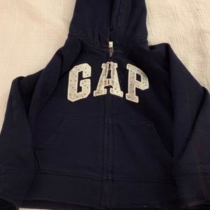 Gap sweater bundle size 2